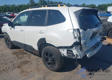 2024 Subaru Forester Wilderness из США, поврежденный, VIN JF2SKAJC8RH522876